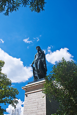 포토 JPG 해외이미지 식물 구름 공원 종교 조각 여행 하늘 유물 미술 사람없음 조각상 마을 정원 궁전 골동품 개화 역사 우아함 성자 미술관 큼 받침대 메인 러시아 청동 북쪽 천연기념물 여신 스타일 해외202004 해외포토 자연요소 전통 공공시설 꽃 유럽 컨셉 고건축 문화예술 조형물 크기 방향 파일형식 이미지허브