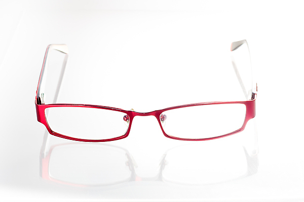 포토 JPG 해외이미지 응시 안경 백그라운드 프레임 사람없음 독서 반사 유행 검은색 침묵 쌍안경 흰색 쌍 우아함 플라스틱 오브젝트 시력 비전 고립 스타일 해외202004 해외포토 시선 잡화 컬러 컨셉 재질 소리 망원경 파일형식 이미지허브