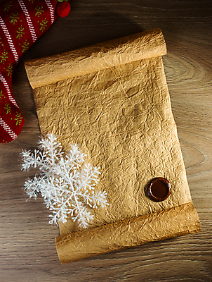 포토 JPG 해외이미지 나무 종이 크리스마스 공 휴가 새로움 프레임 사람없음 목재 장식 빨간색 세로 산타클로스 우주 쪽지 어둠 희망 공백 장식볼 수확 흰색 축하 신용카드 눈송이 그룹 메시지 널 편지 연도 복고 공지사항 우표 그런지 양피지 옛날 원고 편지쓰기 목차 카피스페이스 클라우스 해외202004 해외포토 식물 기념일 감정 컬러 컨셉 농업 재료 눈_날씨 금융 기록 파일형식 이미지허브