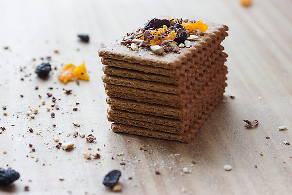 포토 JPG 해외이미지 전통 음식 오렌지 건조 건강 요리 씨앗 사람없음 쌓기 쿠키 케이크 빵집 견과류 축하 대접 신선 그룹 닫기 달콤 아침식사 시리얼 굽기 먹기 땅콩 아몬드 레시피 흙더미 건포도 채식주의자 크랜베리 핸드메이드 비건 귀리 해외202004 해외포토 식물 열매 컨셉 과일 모션 포도 디저트 곡류 상점 식사 흙 맛 구이 채식 건과일 파일형식 더미 이미지허브