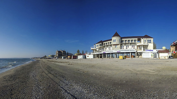 포토 JPG 해외이미지 계절 유럽 모래 바다 하늘 호텔 휴가 휴식 파노라마 풍경 사람없음 물 파란색 컬러풀 태양 가을 휴양지 스카이라인 우크라이나 해외202004 해외포토 자연요소 나라 컬러 컨셉 숙소 촬영기법 장소 파일형식 이미지허브