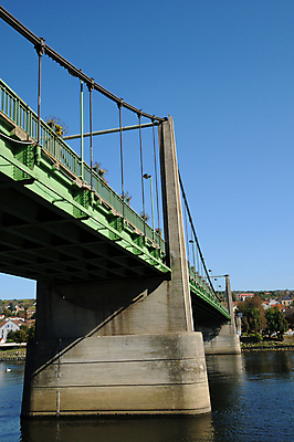 포토 JPG 해외이미지 도로 십자가 사람없음 프랑스 멜빵 해외202004 해외포토 잡화 유럽 길 교통시설 파일형식 이미지허브