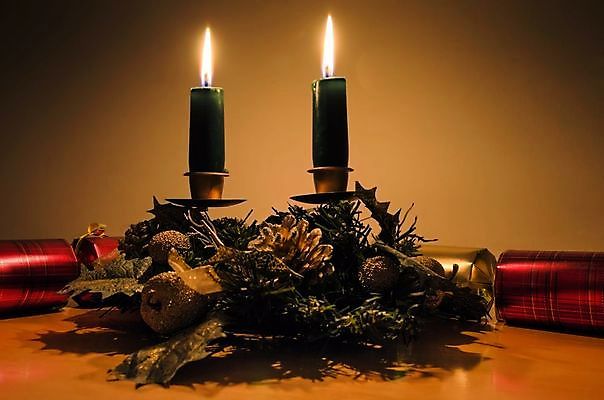 포토 JPG 해외이미지 전통 디자인 계절 리본 백그라운드 크리스마스 겨울 촛불 불 휴가 사람없음 장식 빨간색 초록색 빛 노란색 축제 흰색 축하 화려 황금 원뿔 해외202004 해외포토 자연요소 도형 기념일 컬러 컨셉 초 파일형식 이미지허브