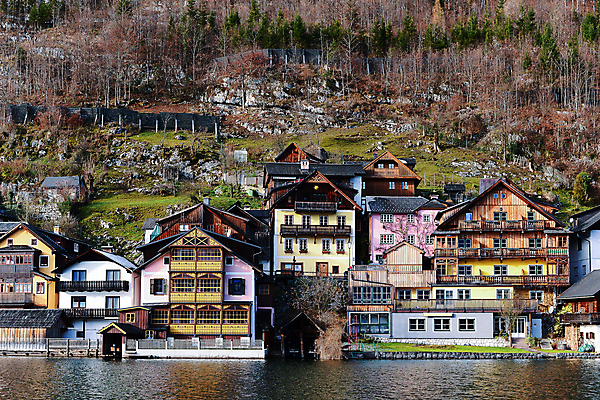 포토 JPG 해외이미지 전통 유럽 문화 지구 호수 여행 백그라운드 겨울 자연 호텔 휴가 산 주택 풍경 사람없음 야외 물 세계 반사 교회 마을 흰색 도시 오스트리아 재산 땅 만족 알프스 타운 랜드마크 옛날 해외202004 해외포토 자연요소 계절 감정 나라 컬러 종교건축 숙소 건물 금융 생태계 파일형식 이미지허브