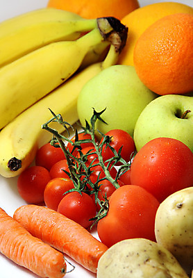 포토 JPG 해외이미지 계절 음식 백그라운드 농업 다이어트 채소 오렌지 과일 양파 감자 바나나 건강 마늘 요리 사람없음 빨간색 초록색 쇼핑 상점 정원 식사 당근 샐러드 수확 흰색 신선 변화 수프 사과 혼합 향신료 양배추 날것 성분 내추럴 바이오 섞기 숙성 채식주의자 비건 해외202004 해외포토 산업 컬러 컨셉 뿌리채소 채식 향미료 파일형식 이미지허브