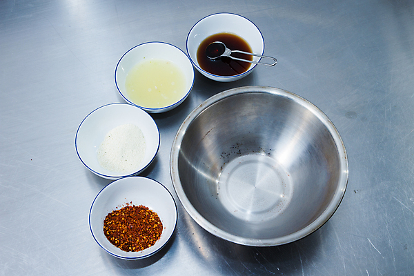 포토 JPG 해외이미지 접시 잡화 음식 조각 백그라운드 잎 채소 부분 태국 근육 새우 건강 마늘 육류 돼지고기 요리 비프스테이크 동양인 사람없음 세트 저녁식사 치킨 중국 침묵 샐러드 사발 미끄럼틀 자르기 수집 먹기 허브 허리 해산물 향신료 메뉴 준비 매움 날것 뿌리 레시피 목 시금치 바질 고립 숙성 해외202004 해외포토 식물 식기 아시아 식재료 모션 갑각류 스테이크 인종 신체부위 식사 소리 소고기 사기그릇 맛 놀이기구 닭고기요리 향미료 파일형식 이미지허브