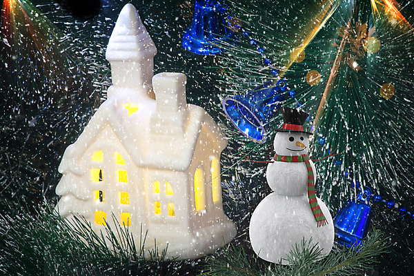 포토 JPG 해외이미지 크리스마스 겨울 창문 전등 이야기 선물 사람없음 장식 초록색 파란색 빛 장난감 크리스마스트리 산타클로스 종 광선 그룹 해외202004 해외포토 계절 기념일 컬러 조명 파일형식 이미지허브