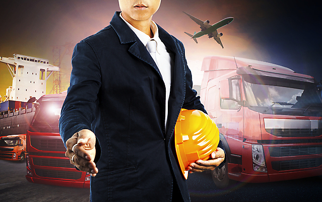 포토 JPG 해외이미지 남자 비즈니스 교통시설 항해 한명 사람 항구 거래 화물 도시 최고 직장인 비즈니스맨 컨테이너 서비스 속도 무역 경영자 함선 상업 짐차 무거움 물류 로딩 수입 해외202004 해외포토 직업 1 산업 교통 배_교통 자동차 운송업 무게 시설 리더 파일형식 이미지허브