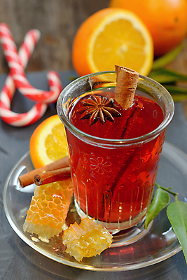 포토 JPG 해외이미지 음료 잎 유리 휴식 귤 건강 사람없음 컵 초록색 물 갈색 노란색 뜨거움 투명 차 찻잔 레몬 허브 향신료 유기농 향기 꿀 내추럴 시나몬 해외202004 해외포토 자연요소 식물 식기 웰빙 컬러 컨셉 과일 재질 잔 냄새 향미료 파일형식 이미지허브