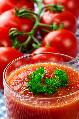 포토 JPG 해외이미지 음료 음식 백그라운드 잎 다이어트 토마토 채소 오렌지 과일 재료 자연 유리 탁자 파슬리 건강 사람없음 목재 장식 빨간색 초록색 물 주스 젖음 수확 흰색 신선 칵테일 액체 그룹 혈액 맛 먹기 상쾌 유기농 내추럴 구성 숙성 채식주의자 해외202004 해외포토 자연요소 나무 식물 웰빙 감정 컬러 가구 컨셉 농업 모션 재질 주류 생태계 채식 파일형식 이미지허브