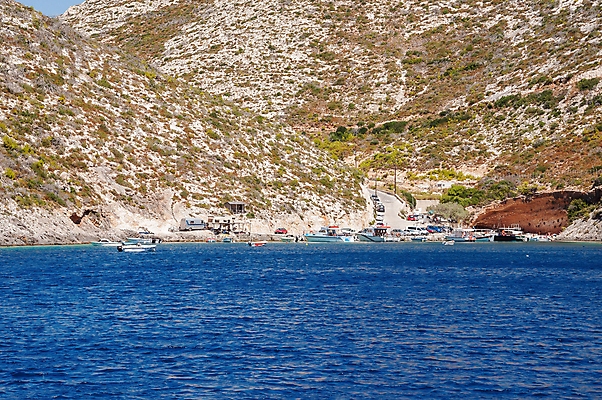 포토 JPG 해외이미지 유럽 바다 섬 여행 요트 자연 하늘 낚시 휴가 풍경 사람없음 물 여름 파란색 태양 항구 맑음 수영 침묵 만 보트 크루즈 지중해 그리스 포트 그리스인 터키석 해외202004 해외포토 자연요소 서양인 계절 나라 컬러 배_교통 교통시설 레저 날씨 소리 수상스포츠 보석 생태계 파일형식 이미지허브