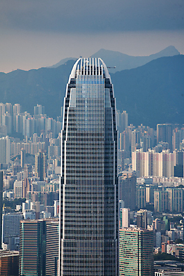 포토 JPG 해외이미지 아시아 바다 여행 비즈니스 건축양식 유리 하늘 휴가 동양인 풍경 사람없음 건물 금융 경제 빛 도시풍경 컬러풀 사무실 탑 항구 고층빌딩 중국 바위 도시 도심 야간 큼 바쁨 네온 장면 포트 홍콩 스카이라인 절정 철강 해외202004 해외포토 자연요소 건축물 건축 나라 컬러 교통시설 재질 인종 빌딩 돌_바위 크기 파일형식 이미지허브