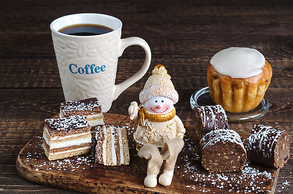 포토 JPG 해외이미지 커피 크리스마스 눈사람 디저트 도마 사람없음 라벨 케이크 초콜릿 머그컵 견과류 부채 편지 오브젝트 슈가파우더 알로에 카페인 해외202004 해외포토 식물 기념일 음료 음식 주방용품 프레임 컵 파일형식 이미지허브