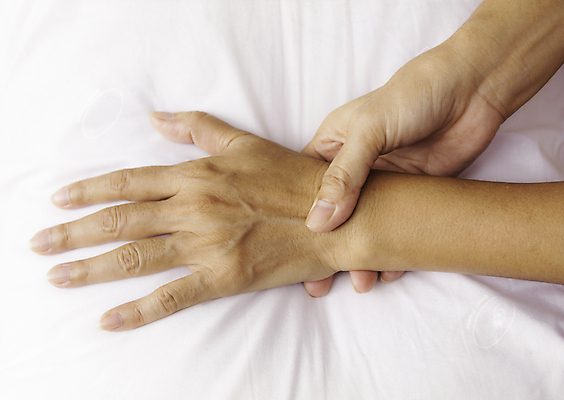 포토 JPG 해외이미지 백인 손 웰빙 여자 분홍색 신체 부분 손가락 휴식 건강 관리 사람 사람없음 치료 상점 스파 고통 흰색 마사지 손톱관리 미용사 피부 팔 테라피 내추럴 고립 돌봄 해외202004 해외포토 서양인 직업 감정 컬러 컨셉 의학 모션 신체부위 뷰티 네일아트 파일형식 이미지허브