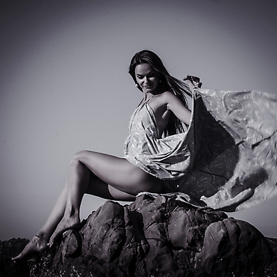 포토 JPG 해외이미지 백인 모델 1 라이프스타일 여자 수영복 모래 파도 바다 여행 신체 자연 하늘 휴가 휴식 건강 한명 미소 성인 야외 물 여름 파란색 비키니 햇빛 유행 침묵 뜨거움 화려 선탠 날씬함 장면 돌봄 해외202004 해외포토 자연요소 서양인 옷 계절 컬러 컨셉 모션 표정 사람 생활 태양 소리 몸매 생태계 파일형식 이미지허브