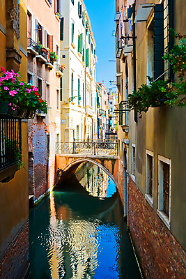 포토 JPG 해외이미지 여행 지붕 사람없음 물 이탈리아 도시 운하 베네치아 해외202004 해외포토 자연요소 유럽 파일형식 이미지허브