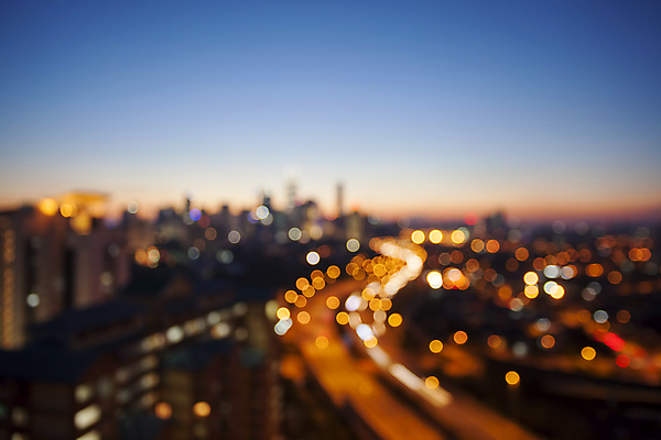 포토 JPG 해외이미지 야경 사람없음 야외 소프트포커스 보케 빛망울 블러 블러효과 보케백그라운드 해외202004 해외포토 백그라운드 촬영기법 빛 야간 파일형식 효과 풍경_경치 이미지허브