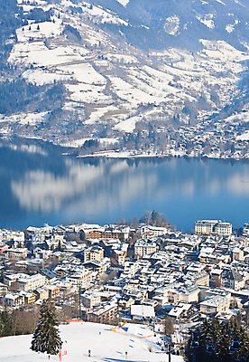 포토 JPG 해외이미지 주간 호수 겨울 하늘 사람없음 야외 강 마을 오스트리아 마을전경 겨울풍경 전경 해외202004 해외포토 자연요소 계절 유럽 풍경 파일형식 탑뷰 이미지허브