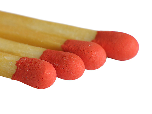 포토 JPG 해외이미지 백그라운드 컨셉 불 추상 아이디어 따뜻함 경기 사람없음 목재 빨간색 빛 머리 기구 뜨거움 막대기 배열 싱글 공포 질서 얇은 점화 화상 해외202004 해외포토 자연요소 나무 스포츠 컬러 무늬 재료 신체부위 예절 상처 파일형식 이미지허브