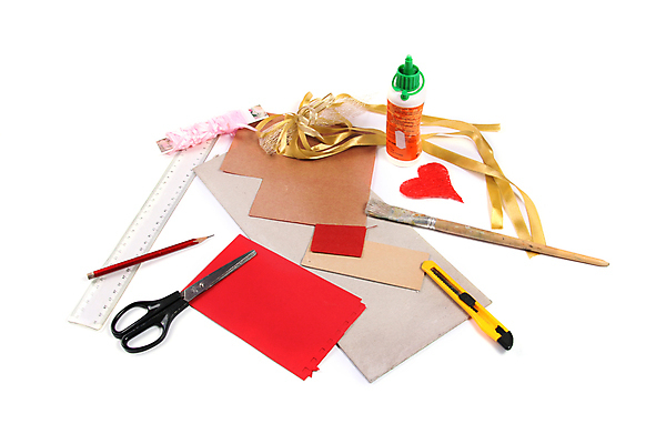 포토 JPG 해외이미지 리본 종이 어린이 백그라운드 컨셉 크리스마스 바닥 아이디어 자 관리 선물 취미 사람없음 장식 빨간색 연필 펜 흰색 하트 인사 붓 신용카드 생일 화려 작업실 칼 어플리케이션 자르기 공예 만들기 수공예 판지 고립 접착제 핸드메이드 해외202004 해외포토 모양 기념일 컬러 모션 문구용품 학용품 사람 금융 필기구 예절 풀_접착제 파일형식 이미지허브