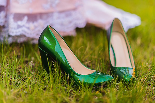 포토 JPG 해외이미지 드레스 옷 여자 꽃다발 결혼 결혼식 실내 사랑 사람 이벤트 성인 사람없음 유행 흰색 축하 직물 고급 우아함 묘사 해외202004 해외포토 꽃 감정 컬러 컨셉 내부 파일형식 이미지허브