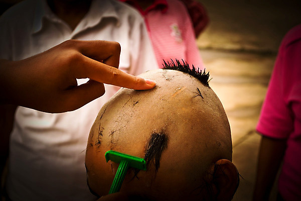 포토 JPG 해외이미지 전통 남자 아시아 종교 문화 불교 태국 사람 동양인 성인 사람없음 믿음 사찰 의식 영혼 재산 승려 통로 신성 숭배 신앙심 해외202004 해외포토 감정 나라 종교건축 인종 금융 성직자 파일형식 이미지허브