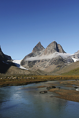 포토 JPG 해외이미지 산 풍경 사람없음 물 반사 계곡 얼음 절벽 거울 연못 북극 빙하 봉 그린란드 절정 해외202004 해외포토 자연요소 섬 덴마크 극지방 파일형식 이미지허브