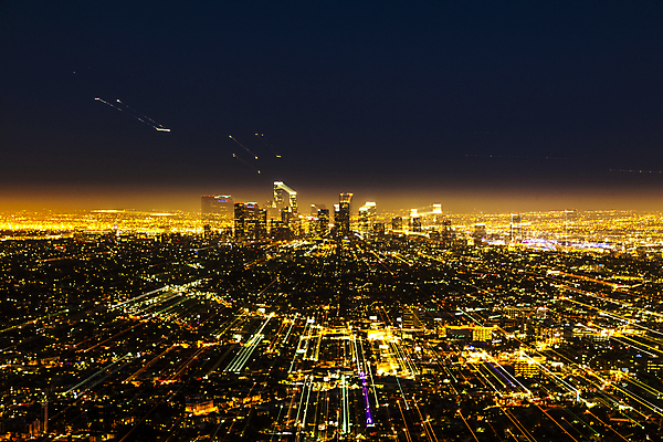 포토 JPG 해외이미지 야경 하늘 사람없음 야외 건물 도시풍경 고층빌딩 미국 도시 도심 캘리포니아 로스앤젤레스 해외202004 해외포토 건축물 북아메리카 풍경 빌딩 야간 파일형식 풍경_경치 이미지허브