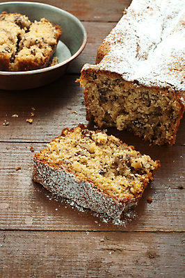 포토 JPG 해외이미지 접시 조각 백그라운드 크리스마스 탁자 사람없음 축하 달콤 슬라이스 파운드케이크 해외202004 해외포토 식기 기념일 가구 컨셉 케이크 맛 파일형식 이미지허브