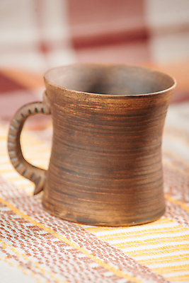 포토 JPG 해외이미지 전통 접시 디자인 문화 커피 음료 백그라운드 패턴 맥주 손잡이 미술 사람없음 장식 컵 세트 갈색 상점 머그컵 수확 흰색 시골 조끼 바 도자기 화려 사발 시장 냄비 수집 오브젝트 복고 기념품 점토 토기 유리주전자 수공예품 옛날 핸드메이드 스타일 해외202004 해외포토 식기 컬러 컨셉 무늬 농업 유리 주전자 문화예술 주류 외투 용기_그릇 사기그릇 솥 공예품 파일형식 이미지허브