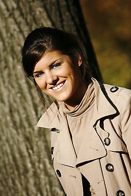 포토 JPG 해외이미지 나무 공원 여자 잎 자연 휴식 한명 사람 야외 기쁨 아내 해외202004 해외포토 식물 1 공공시설 감정 컨셉 생태계 파일형식 이미지허브