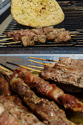 포토 JPG 해외이미지 음료 음식 백그라운드 채소 자연 불 양파 육류 요리 사람 사람없음 야외 가로 빨간색 초록색 여름 햇빛 식사 치킨 버섯 금지 튀김 종 뜨거움 그룹 꼬치 선택 그릴 바비큐 강의 오브젝트 준비 상쾌 후추 온도 칠면조 내추럴 케밥 석탄 식용 줄서기 현상 해외202004 해외포토 자연요소 계절 감정 컬러 컨셉 식재료 모션 조류 주방용품 태양 향신료 생태계 닭고기요리 파일형식 이미지허브