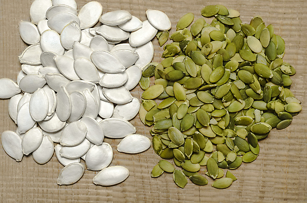 포토 JPG 해외이미지 식물 음식 다이어트 채소 호박 건강 씨앗 사람 사람없음 목재 초록색 쌓기 흰색 하트 신선 맛 향신료 오브젝트 유기농 질감 내추럴 채식주의자 해외202004 해외포토 모양 나무 웰빙 컬러 컨셉 재료 모션 채식 향미료 파일형식 이미지허브