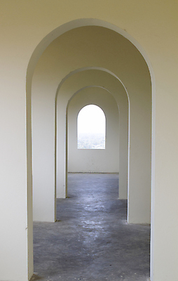 포토 JPG 해외이미지 전통 아시아 종교 문화 벽 조각 여행 불교 오렌지 건축양식 창문 태국 출입구 미술 동양인 사람없음 내부 장식 빨간색 빛 교회 펼침 운명 도시 사찰 구멍 화려 복도 영혼 터널 오솔길 탈출 통로 아치 대문 동쪽 종료 방법 숭배 옛날 줄서기 스타일 해외202004 해외포토 건축 나라 길 컬러 컨셉 과일 종교건축 모션 문화예술 인종 건물 문 방향 파일형식 이미지허브