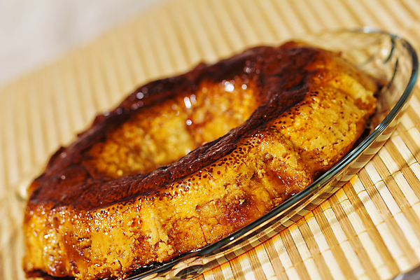 포토 JPG 해외이미지 전통 접시 음식 디저트 사탕 요리 사람없음 갈색 노란색 식당 계란 식사 젖음 우유 황금 닫기 선택 달콤 설탕 굽기 크림 묘사 시럽 레시피 푸딩 충동구매 프랑스어 바닐라 커스터드 캐러멜 해외202004 해외포토 문자 식기 컬러 컨셉 모션 유제품 쇼핑 상점 알 맛 구이 과소비 파일형식 이미지허브