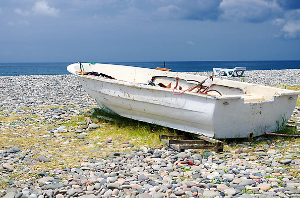 포토 JPG 해외이미지 바다 섬 여행 백그라운드 하늘 낚시 바람 휴가 휴식 사람없음 목재 물 파란색 햇빛 반사 평화 수확 골동품 만 보트 역사 버리기 그리스 싱크대 함선 네비게이션 수목 옛날 수평선 해외202004 해외포토 자연요소 나무 유럽 컬러 컨셉 농업 배_교통 재료 모션 레저 날씨 태양 개수대 파일형식 이미지허브