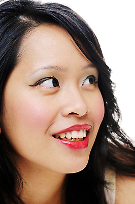 포토 JPG 해외이미지 모델 여자 행복 얼굴 백그라운드 갈색머리 한명 미소 사람 동양인 성인 빨간색 뷰티 자신감 피부 입술 피부관리 의료성형뷰티 십대여자한명만 성인여자한명만 해외202004 해외포토 1 헤어스타일 감정 컬러 표정 인종 신체부위 여자한명만 십대여자만 성인여자만 파일형식 이미지허브