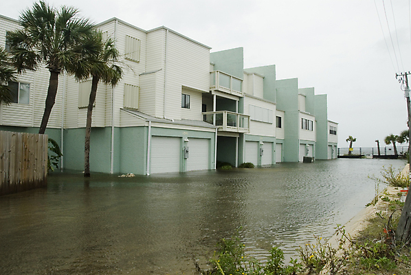 포토 JPG 해외이미지 파도 바다 자연 조류 바람 날씨 멕시코 아파트 사람없음 건물 물 미국 손상 만 서핑 홍수 폭풍 뇌우 복잡 소금물 해일 허리케인 플로리다 해외202004 해외포토 자연요소 동물 건축물 컨셉 북아메리카 주택 수상스포츠 자연재해 생태계 파일형식 이미지허브