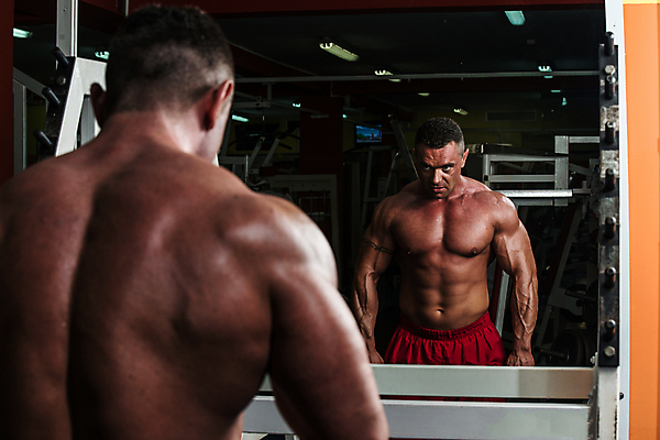 포토 JPG 해외이미지 남자 근육 실내 한명 성인 헬스 힘 헬스장 보디빌딩 보디빌더 근육질 헬스동작 성인남자한명만 해외202004 해외포토 1 사람 내부 운동 몸매 남자한명만 성인남자만 파일형식 이미지허브