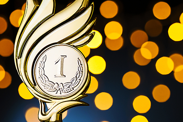 포토 JPG 해외이미지 1 리본 스포츠 백그라운드 성공 불꽃 사람없음 컵 파티 경쟁 도전 축하 우승 황금 대표 상패 트로피 메달 심볼 싱글 리더 복고 보케 명예 골 등급 승자 챔피언 필승 카피스페이스 효과 해외202004 해외포토 식기 컨셉 불 이벤트 공백 최고 상_우승 상_상패 파일형식 이미지허브