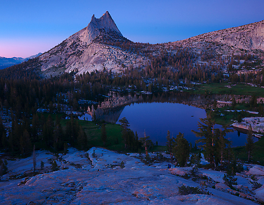 포토 JPG 해외이미지 나무 구름 계절 공원 호수 여행 백그라운드 배낭 자국 자연 하늘 산 풍경 사람없음 야외 목재 물 여름 파란색 빛 햇빛 반사 성당 일출 환경 미국 일몰 새벽 하이킹 자유 가을 소나무 황무지 보호 저녁 숲 즐거움 배낭여행 산등성이 캘리포니아 장면 암초 서쪽 요세미티국립공원 전국 절정 해외202004 해외포토 자연요소 식물 공공시설 감정 컬러 컨셉 북아메리카 가방 재료 종교건축 레저 국립공원 태양 노을 야간 방향 생태계 파일형식 이미지허브