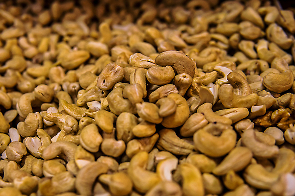 포토 JPG 해외이미지 식물 계절 음식 백그라운드 다이어트 재료 자연 건조 건강 식이요법 요리 씨앗 사람없음 갈색 노란색 쌓기 견과류 가을 신선 그룹 달콤 맛 낟알 먹기 묘사 질감 알맹이 날것 흙더미 내추럴 단백질 숙성 식용 절임 채식주의자 캐슈넛 많음 비건 해외202004 해외포토 컬러 컨셉 모션 흙 생태계 채식 영양소 파일형식 더미 이미지허브