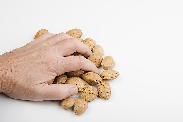 포토 JPG 해외이미지 아이콘 디자인 음식 백그라운드 다이어트 과일 재료 자연 건조 건강 씨앗 사람없음 갈색 쌓기 에너지 견과류 흰색 신선 그룹 닫기 달콤 맛 정상 자르기 먹기 묘사 오브젝트 유기농 질감 알맹이 날것 아몬드 흙더미 내추럴 고립 단백질 채식주의자 많음 비건 해외202004 해외포토 식물 웰빙 컬러 컨셉 모션 흙 생태계 채식 영양소 파일형식 더미 이미지허브