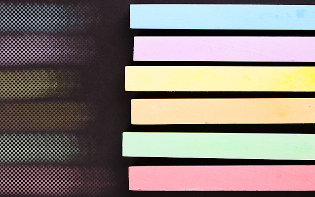 포토 JPG 해외이미지 디자인 백그라운드 색연필 사람없음 빨간색 초록색 파란색 컬러풀 연필 노란색 검은색 분필 크레파스 스펙트럼 파스텔톤 해외202004 해외포토 컬러 학용품 필기구 초크 파일형식 이미지허브