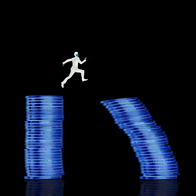 포토 JPG 해외이미지 컨셉 돈 비즈니스 프레임 사람없음 금융 경제 글로벌 쌓기 점프 동전 가을 바 변화 시장 주식 위험 투자 문제 흙더미 욕심 개선 루블 분실 위기 적자 화상 해외202004 해외포토 계절 모션 흙 재산 상처 파일형식 더미 이미지허브