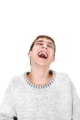 포토 JPG 해외이미지 백인 1 라이프스타일 남자 행복 장난 한명 웃음 소년 10대 머리 기쁨 흰색 오픈 입 던지기 스웨터 만족 파열 고립 히스테리 해외202004 해외포토 서양인 감정 어린이 컬러 상의 모션 청소년 표정 사람 생활 신체부위 파일형식 이미지허브