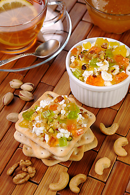 포토 JPG 해외이미지 접시 음식 조각 다이어트 오렌지 재료 부분 치즈 건강 사람없음 옆모습 컵 크래커 숟가락 식사 저녁식사 견과류 고명 조미료 차 달콤 맛 아침식사 잼 자르기 가득함 호두 점심식사 단백질 당뇨병 마멀레이드 뷔페 살구 저칼로리 칼슘 핸드메이드 해외202004 해외포토 식기 음료 뷰포인트 컨셉 과일 모션 유제품 수저 쿠키 소스_음식 질병 영양소 향미료 파일형식 이미지허브