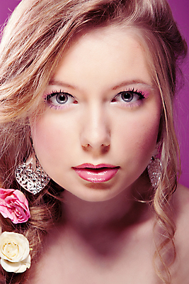 포토 JPG 해외이미지 백인 1 여자 분홍색 컨셉 휴식 창조 한명 사람 성인 빨간색 햇빛 봄 우아함 만족 개성 유일 해외202004 해외포토 서양인 계절 감정 컬러 태양 파일형식 이미지허브