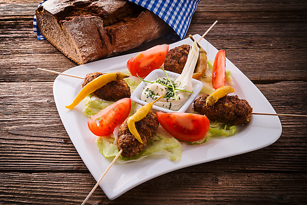 포토 JPG 해외이미지 접시 다이어트 채소 공 치즈 건강 스테이크 요리 사람없음 식당 식사 저녁식사 샐러드 소고기 튀김 햄버거 흰색 신선 맛 굽기 지중해 그리스 그리스인 점심식사 폭식 바이탈 요구르트 해외202004 해외포토 서양인 식기 유럽 음식 바다 컬러 컨셉 유제품 패스트푸드 서양음식 육류 상점 구이 파일형식 이미지허브