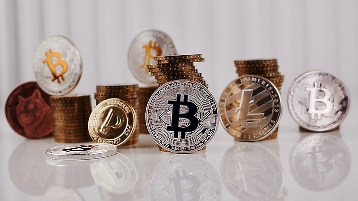 포토 JPG 해외이미지 돈 사람없음 동전 저축 황금 은색 무역 결제 가치 해외202004 해외포토 산업 컬러 금융 재산 파일형식 이미지허브